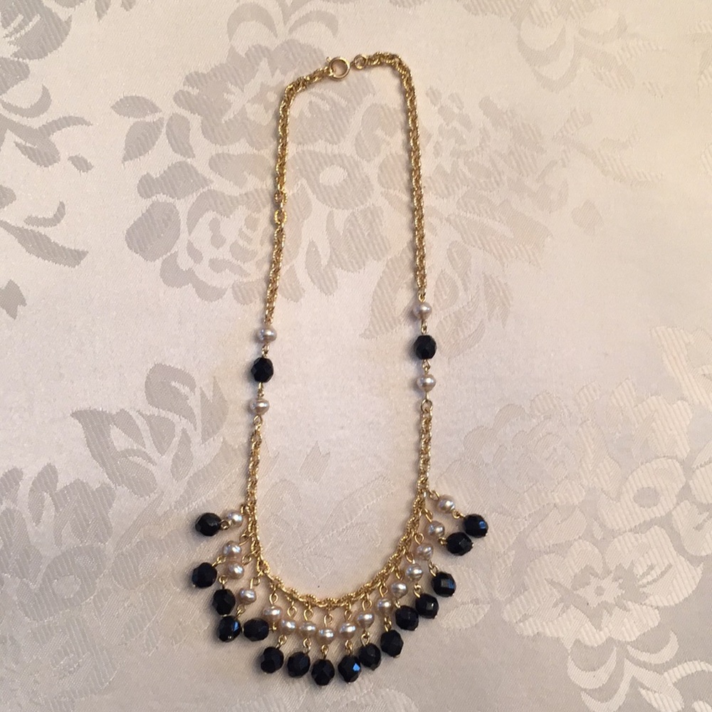 Dainty black, pearl & gold tone choker